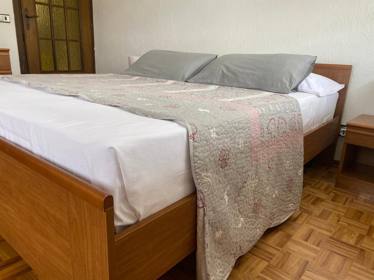 Le Cre Appartement Introd Buitenkant foto